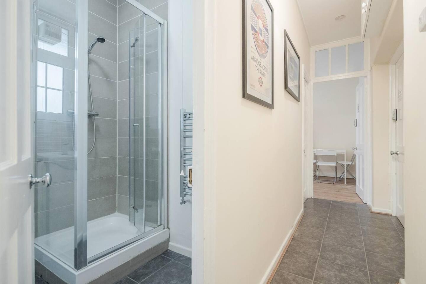 Aplacetostay Apartment, Zone 1 Ox * London